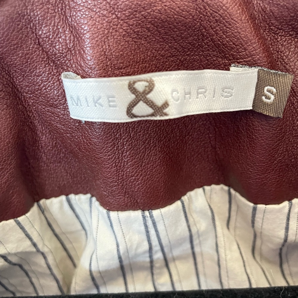 Mike & Chris Leather Jacket. Small - image 2